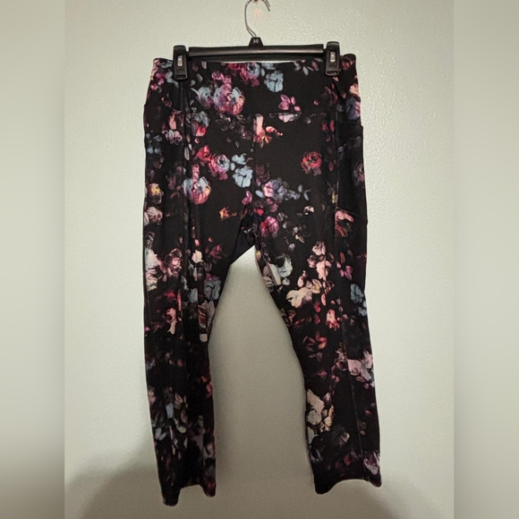 Avia Pants - 👖3 for $14 Avia Women's Leggings with Colorful Floral Design